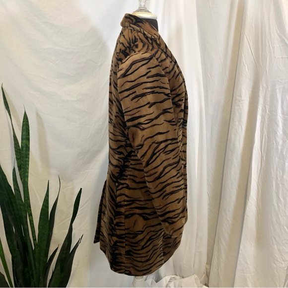 Vintage Y2K Stone Ridge Faux Fur Velvet Tiger Print Button Front Long Coat - Picture 4 of 16